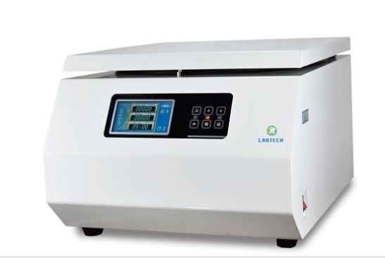 TD5B Düşük Hızlı Merkezci 6000r/Min otomatik rotor tanımlama fonksiyonu ve RCF ile çalışmaktadır