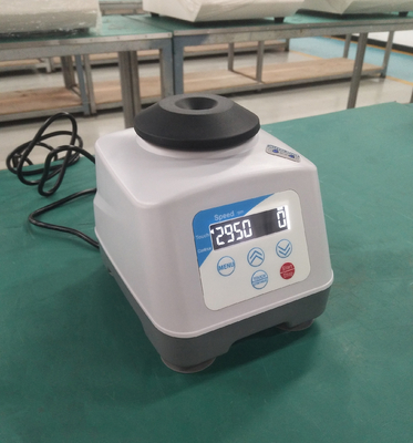 0-3000r/Min Laboratuvar Çoklu Tüp Vorteks Karıştırıcı ST Akıllı Kontrol